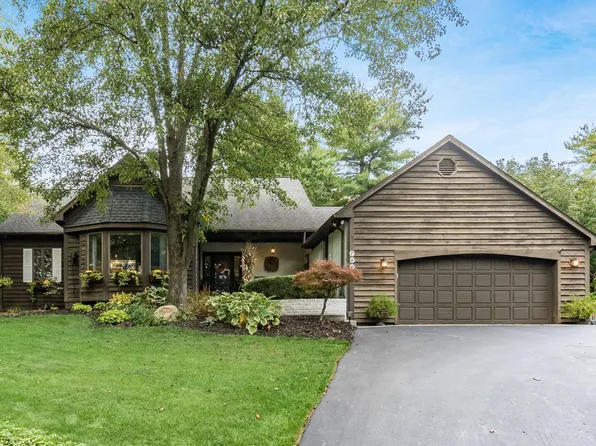 7067 Olentangy River Rd, Columbus, OH 43235