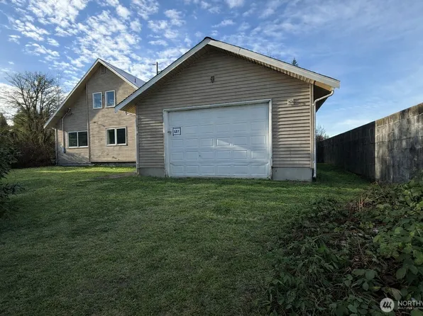 127 10th Street, Sultan, WA 98294