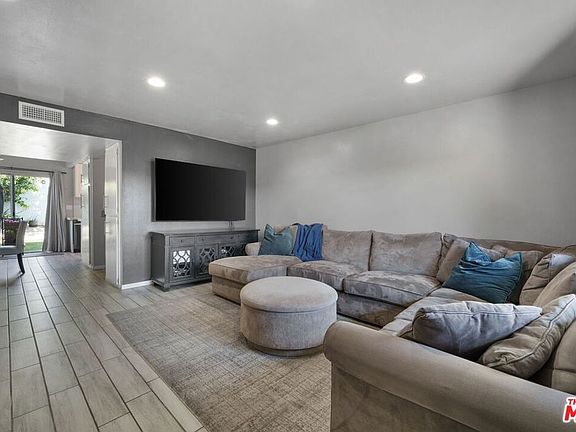 4th image of 821 Richland Street #13