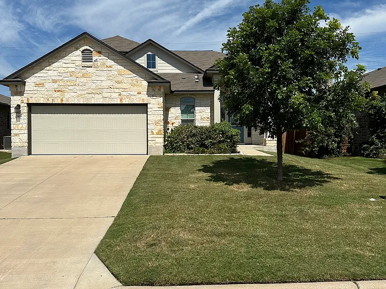 1418 Amber Dawn Dr — Photo 1