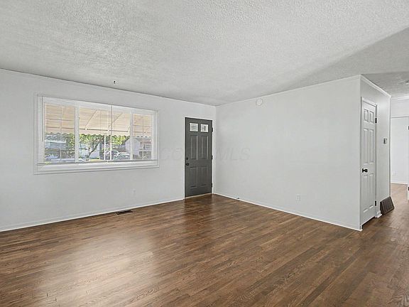 3rd image of 5055 Wyandot Pl