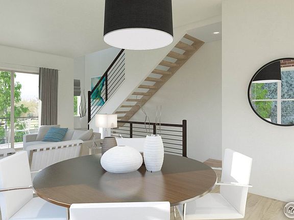 2nd image of 411 Primerose Ln