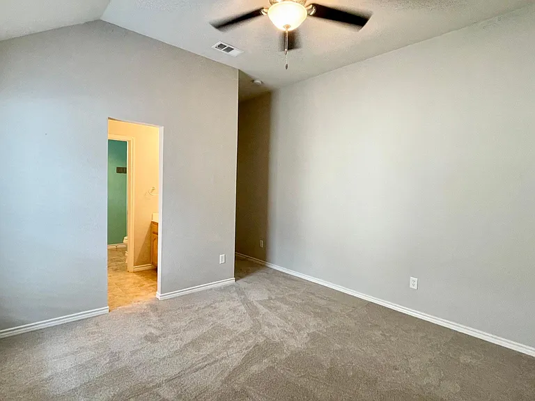 5330 Golfside Dr — Photo 17
