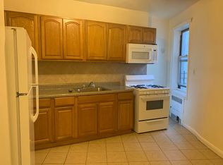 578 E 17th St #6B, Brooklyn, NY 11226