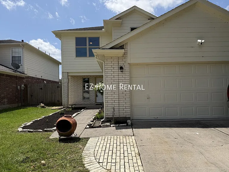 12431 Westwold Dr — Photo 2