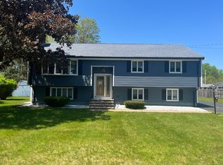 17 Carver St, Saugus, MA 01906