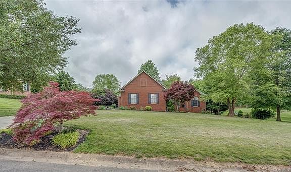 2nd image of 3579 Waterford Ln