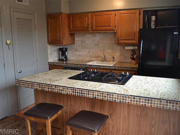 3rd image of 2432 Abbington Dr SE