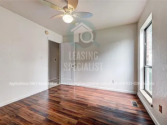 3100 Greenwood Ct — Photo 30
