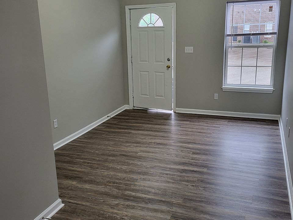 1st image of 241 McDaniel Ave #18