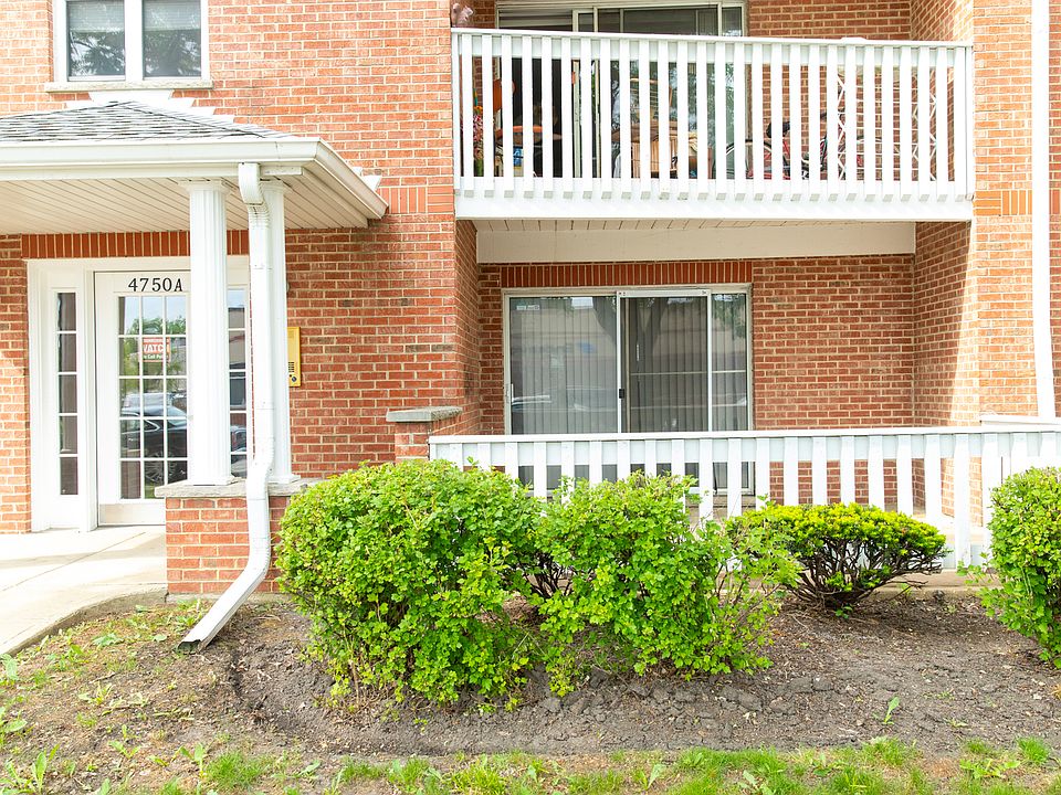 1st image of 4750 N Elston Ave APT 102D