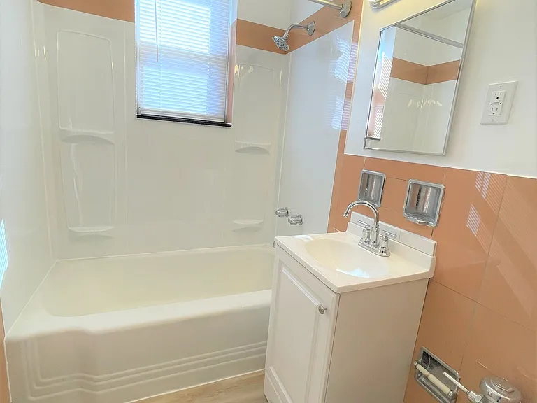 5710 Phillips Ave #A16 — Photo 20