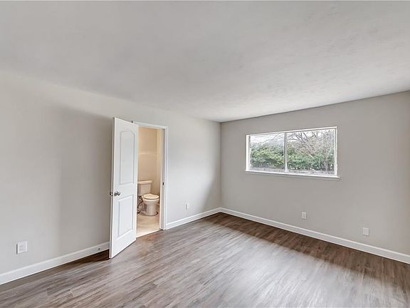 5th image of 3400 Westminster Dr