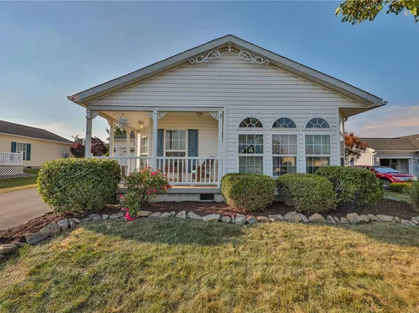 719 Kykuit Pl, Easton, PA 18040