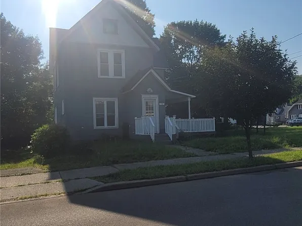 10 McDaniel Ave, Jamestown, NY 14701