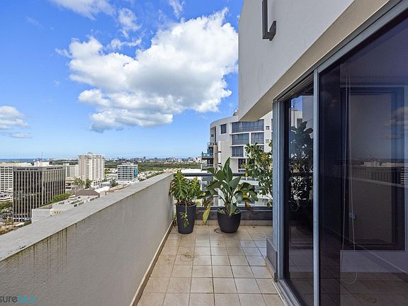 3rd image of 120 Avenue Carlos E Chardon #2404