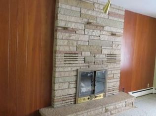425 Maple St, Birnamwood, WI 54414