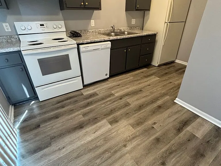 206 River St #208 — Photo 2