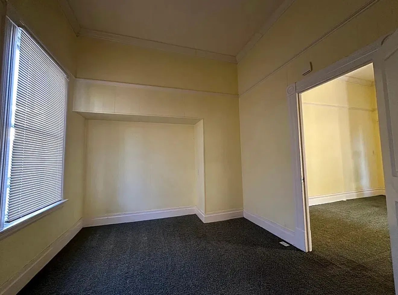 1 bed, 650 sqft, $1,300 — Photo 4