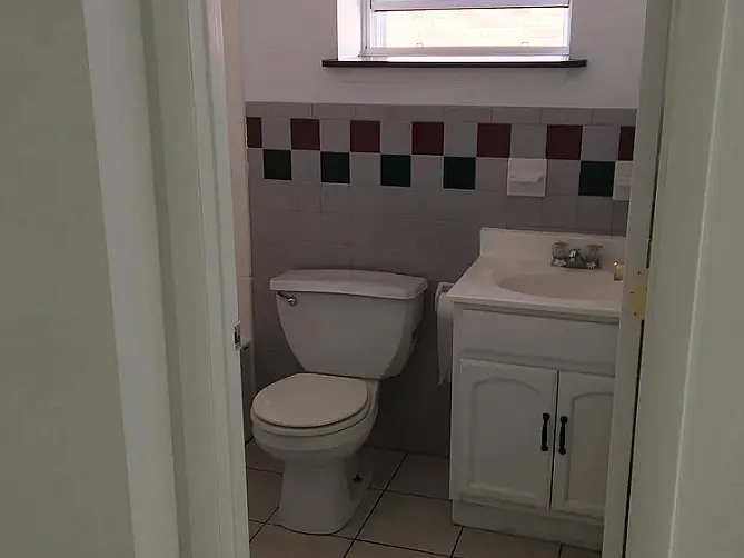 2 bed, 975 sqft, $1,500 — Photo 3