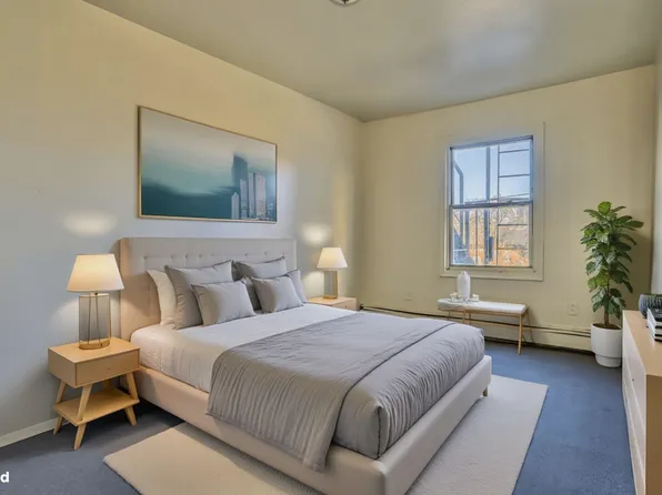 78 Orient Avenue image 14 of 25