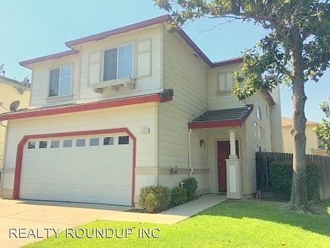 3rd image of 5315 Tamarindo Ln