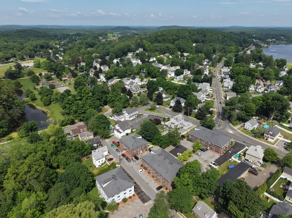 23 Perkins St #12, Amesbury, MA 01913