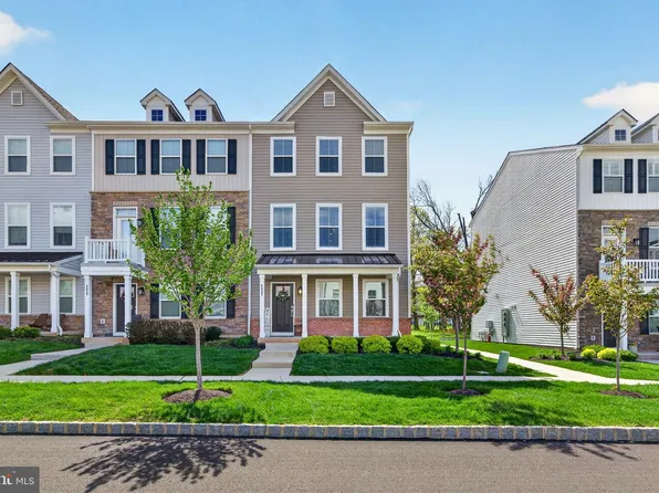 4825 Franklin Cir, Pipersville, PA 18947