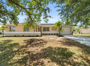 2326 SE 8th Ave, Cape Coral, FL 33990