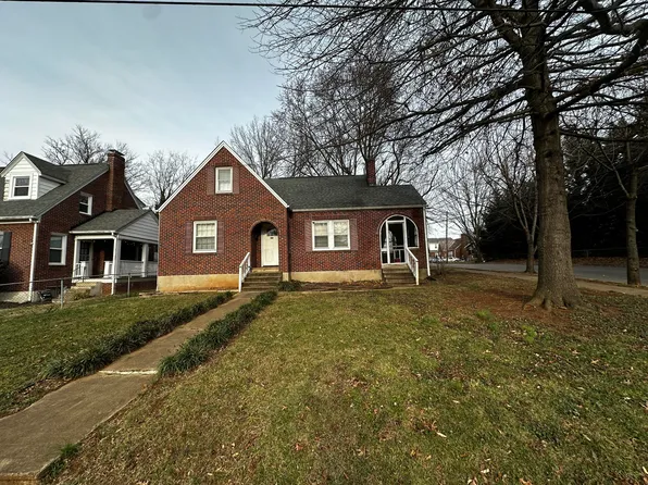 3401 Hillcrest Ave NW, Roanoke, VA 24012