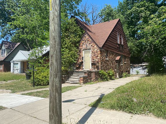 3rd image of 4860 Berkshire St