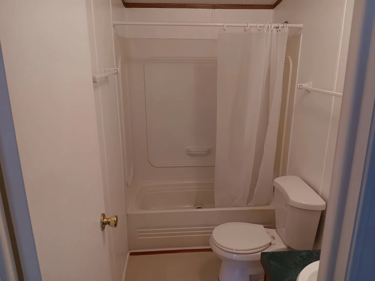 2 bed, 960 sqft, $1,295 — Photo 3
