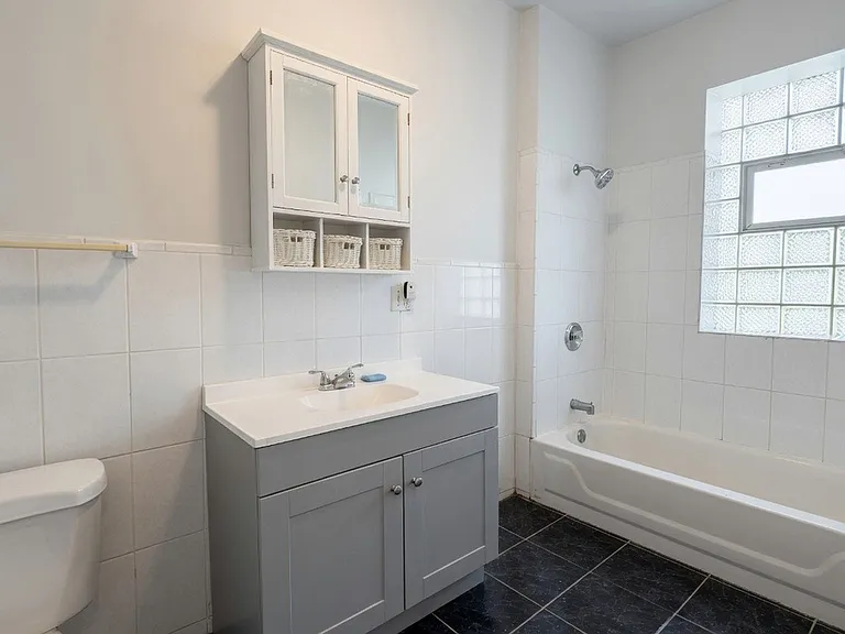 1442 W North Shore Ave #3 — Photo 9