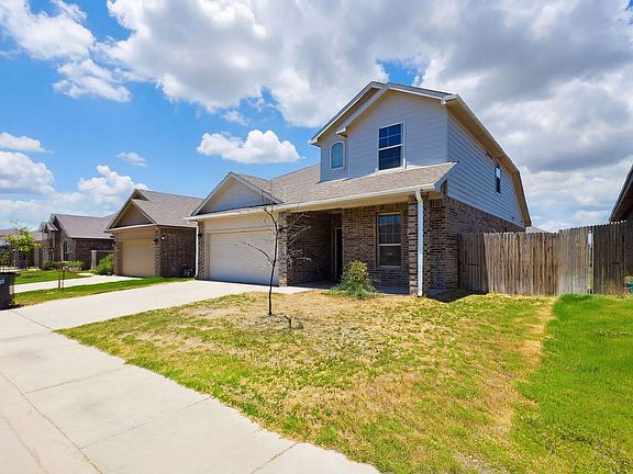 2nd image of 1719 Twin Falls Dr