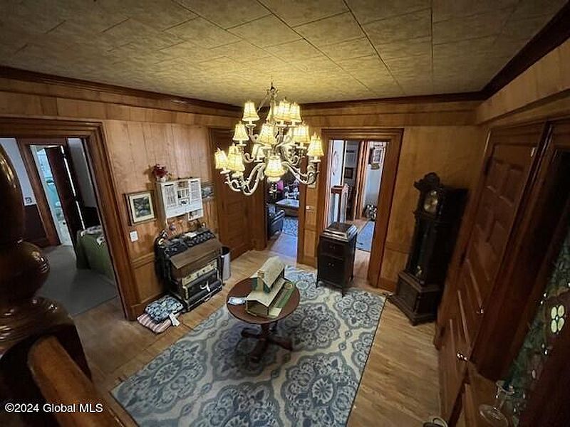4th image of 147 Bleecker Street