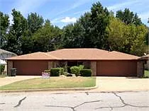 Building Photo - 4418 Edinburgh Dr