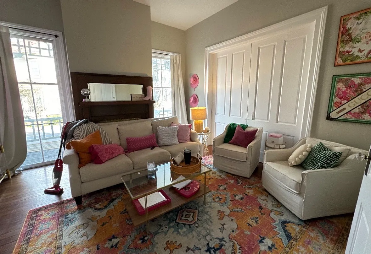 4 bed, 1350 sqft, $2,700 — Photo 4