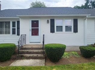 14 Cavalcade Blvd, Johnston, RI 02919