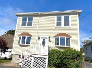 39 Cole St, Bristol, RI 02809