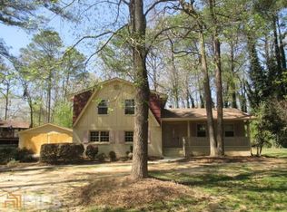 1322 White Oak St SE, Conyers, GA 30013
