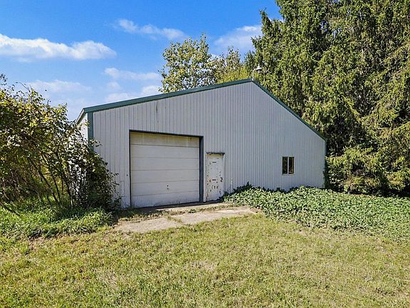 4th image of 1664 Thomson Rd