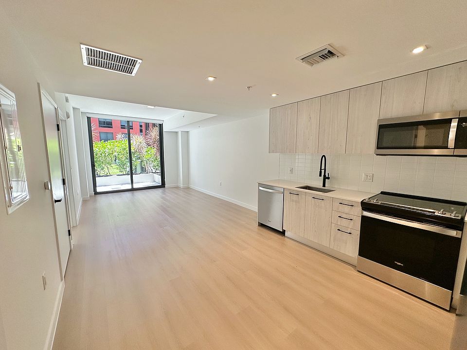 1st image of 65 NW 31st St #A