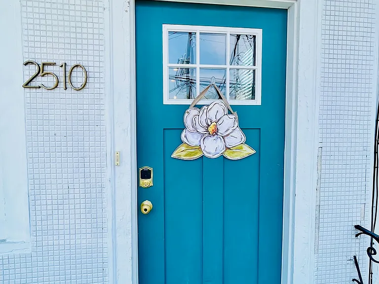 2510 Jena St #B — Photo 12