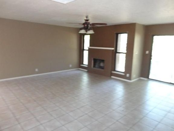 2nd image of 7412 Woodal St NE