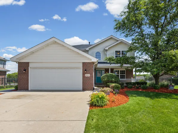 24427 Arrowhead Dr, Manhattan, IL 60442