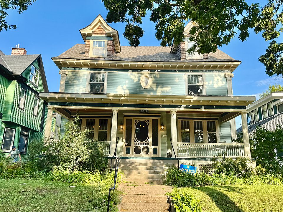 1st image of 2437 Colfax Ave S #1