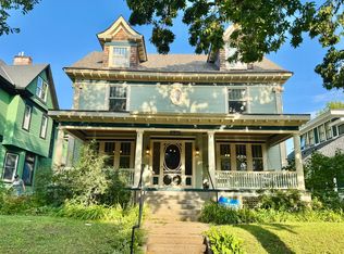 2437 Colfax Ave S #1, Minneapolis, MN 55405