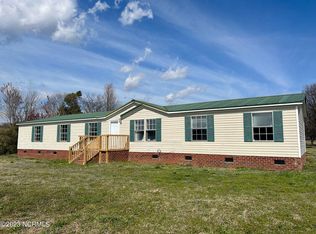 106 Estuary Dr, La Grange, NC 28551
