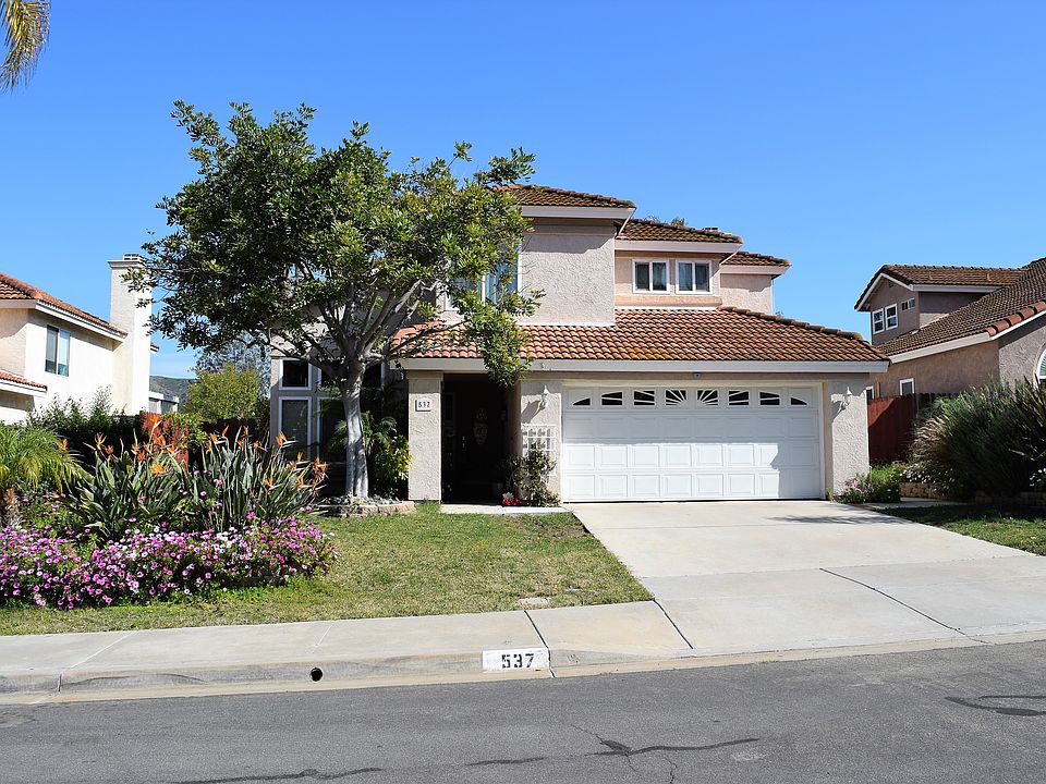 1st image of 537 Avenida Verde