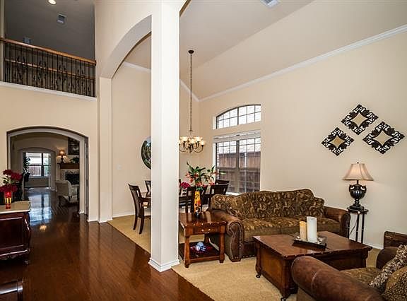 5th image of 4524 Parkridge Dr